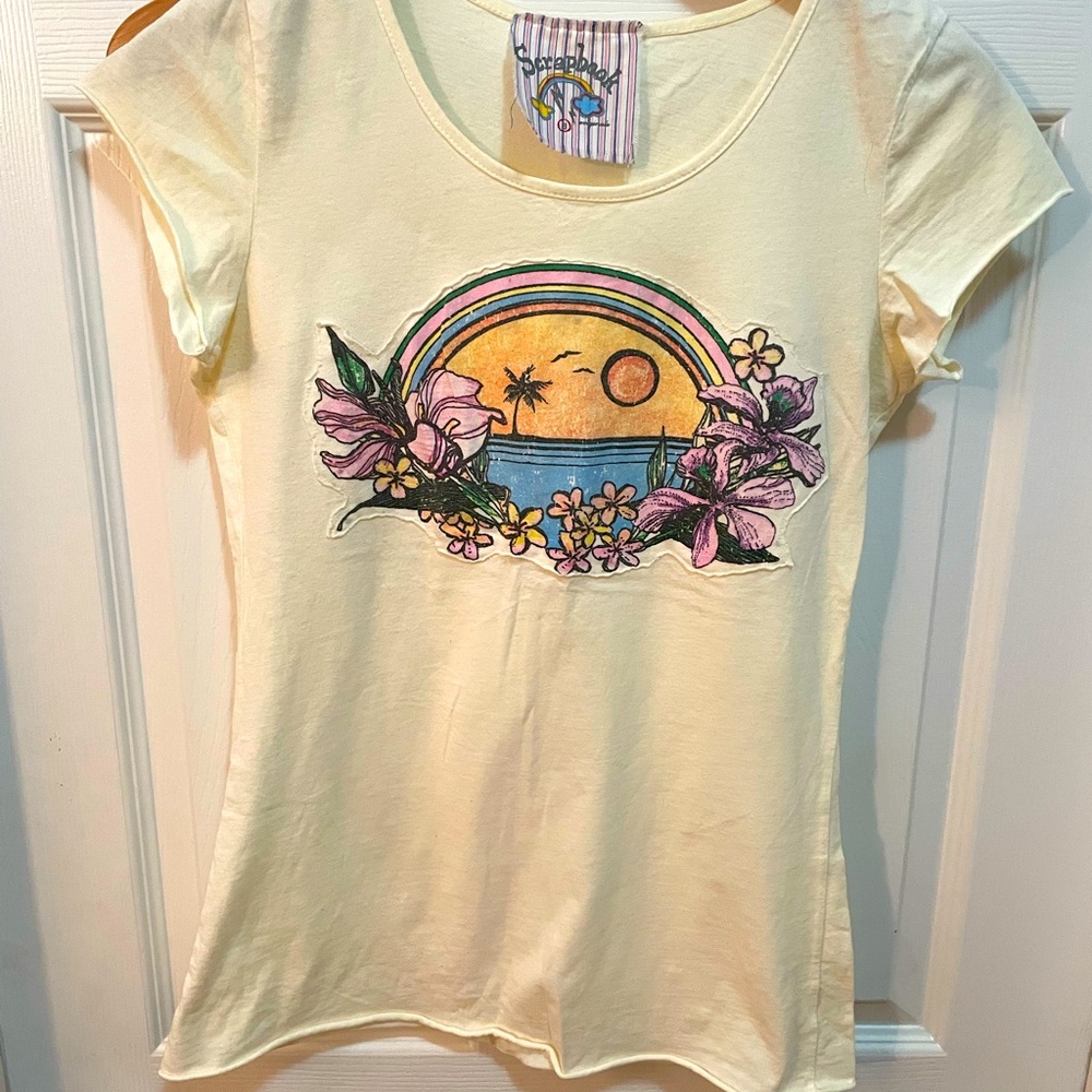 Retro looking t-shirt